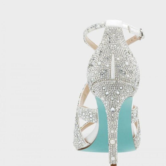 Last 1! NEW Betsey Johnson Miles Heeled Stiletto Sandal 392M0 - Picture 6 of 6